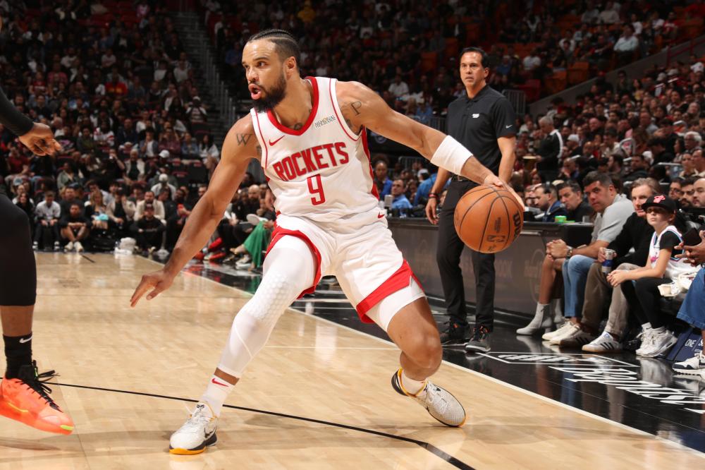 对赛季走势 对赛季走势